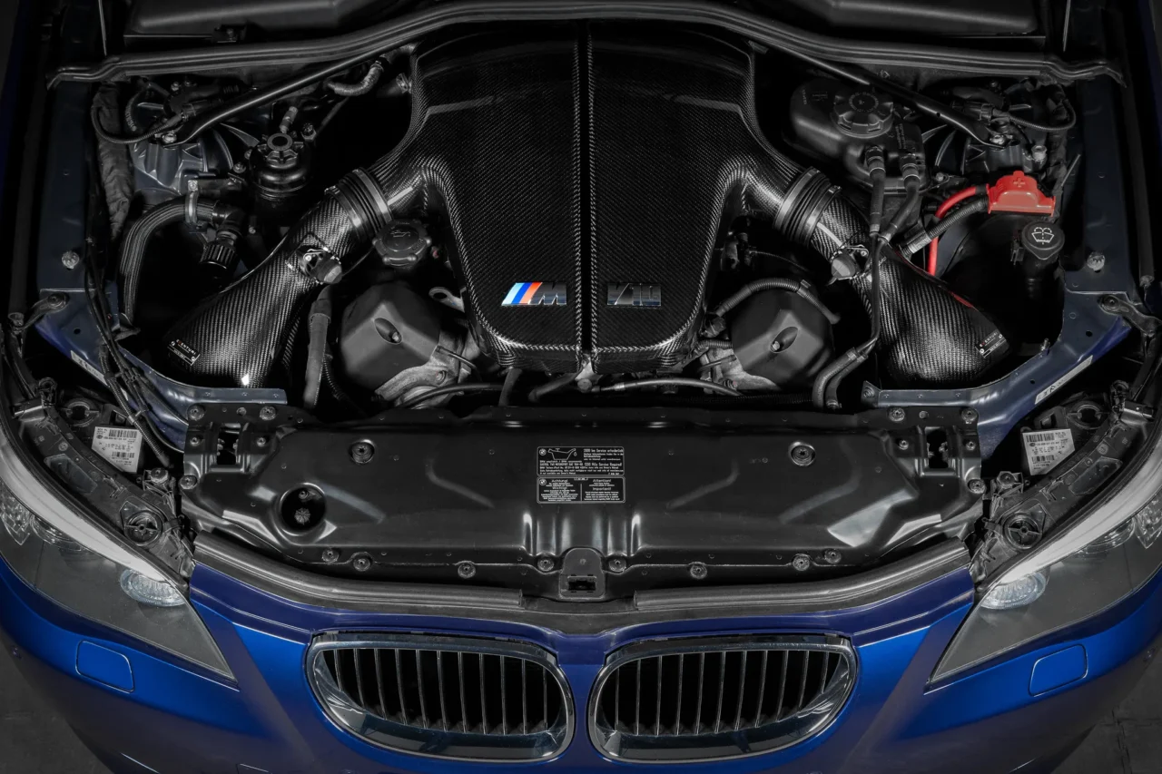 Intake system Eventuri Carbon for BMW M5 E60 / M6 E63 – manufacturer image 1