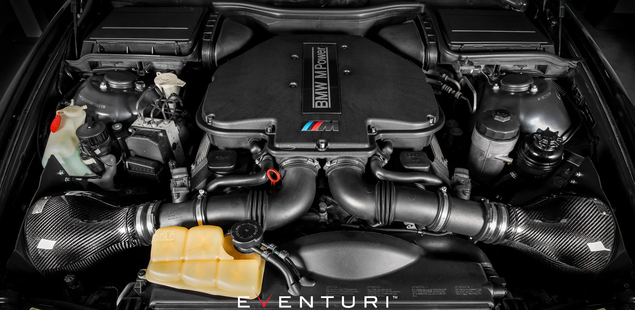 Intake system Eventuri Carbon for BMW M5 E39 – manufacturer image 1