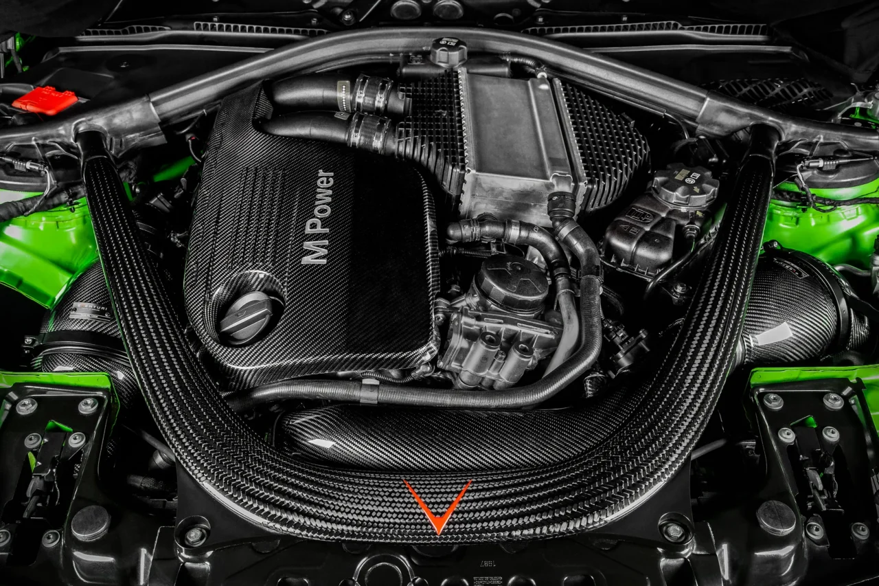 Intake system Eventuri Carbon for BMW M3 / M4 F80/F82 – manufacturer image 1